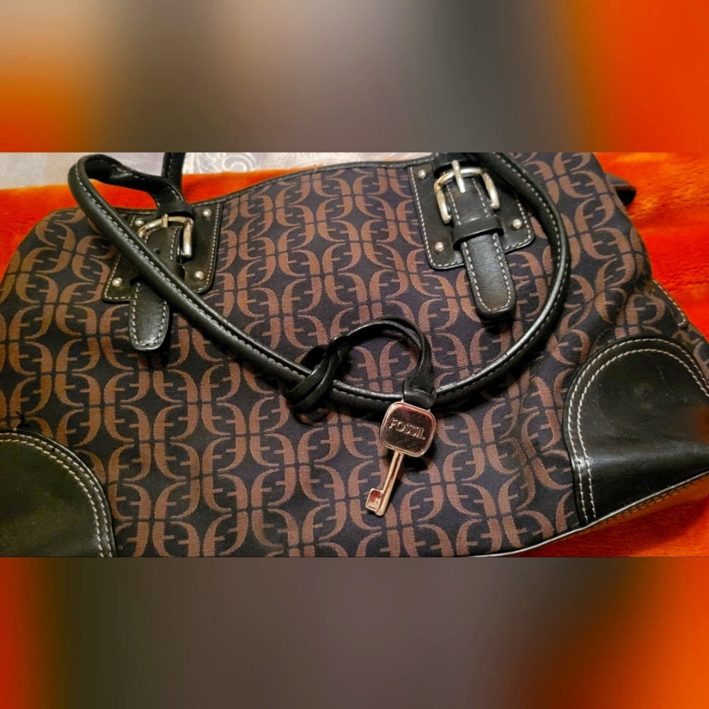 Womens pocketbook